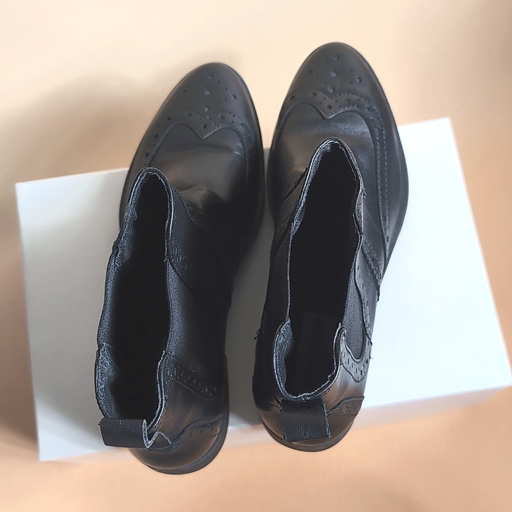 Wingtip Chelsea boot - Picture 4 of 8